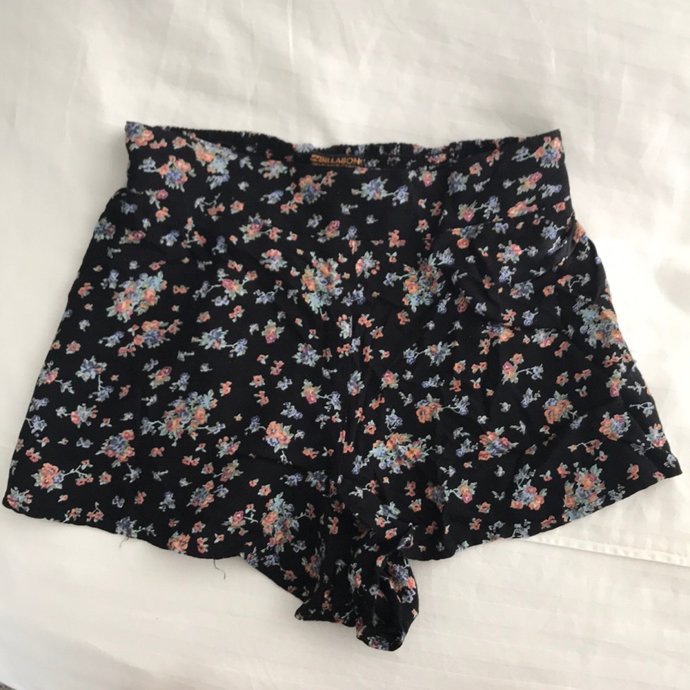 BILLABONG shorts